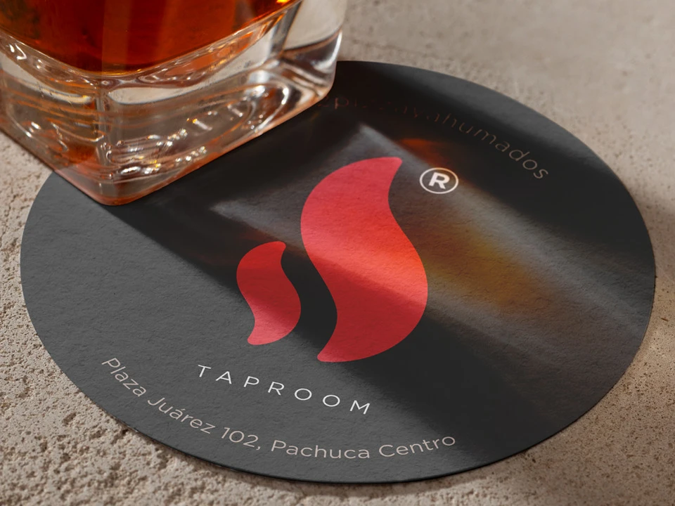 222 pizzas y ahumados